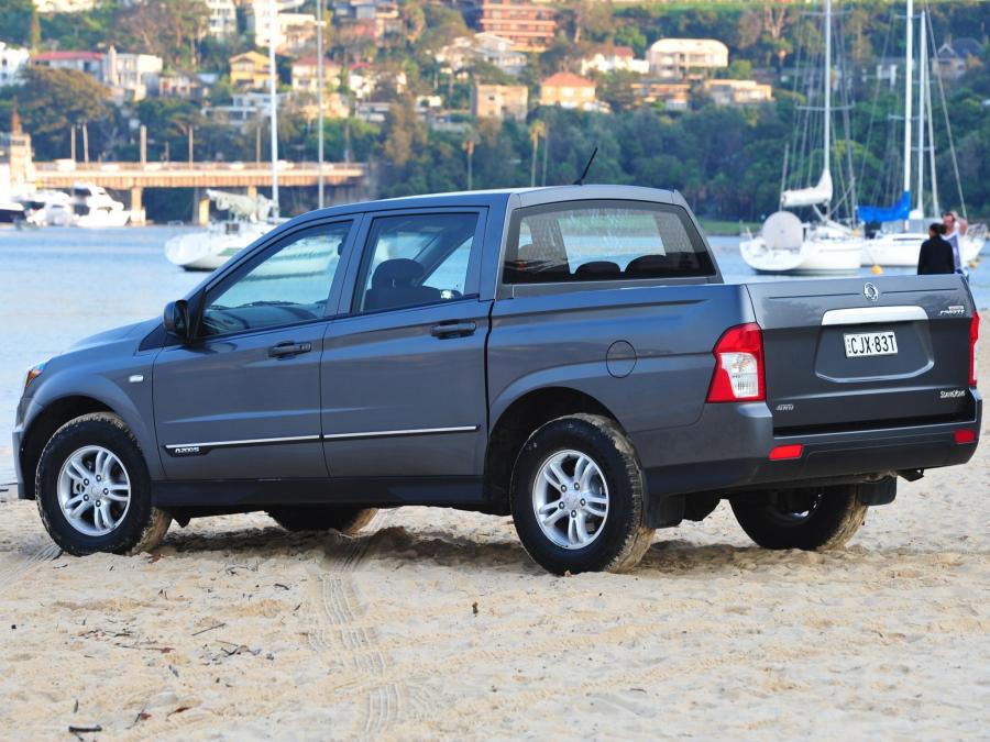  SsangYong Actyon Sports 2012 года  (AU) (фото 9 из 16)